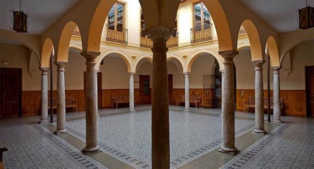 Patio de la Universidad Popular de Manzanares