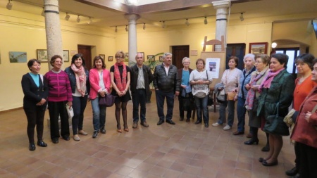 Momento de la inauguración, autoridades y participantes del taller