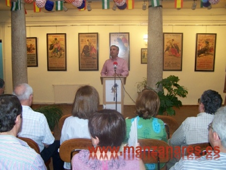 Conferencia y exposición Taurina-Manuel Rodríguez de la Paz