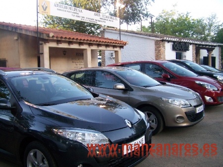 Stand de automóviles en FERCAM