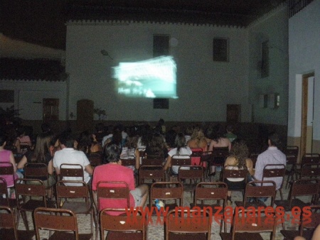 Cine bajo las estrellas en Manzanares