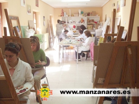 Cursos de pintura para mujeres