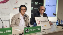 José Manuel Caballero y Julián Nieva en la emisión nacional de Onda Cero desde Manzanares