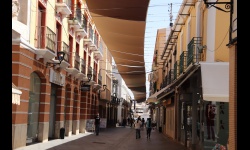 Renovación de toldos en la calle Empedrada