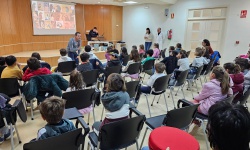 Taller de aves en la biblioteca
