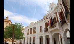Fachada del Ayuntamiento de Manzanares