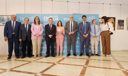 Autoridades regionales y locales con la dirección de EnCLM