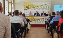 Saludo del alcalde de Manzanares junto a Florencio Rodríguez y Luis Carlos Valero