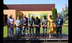 Corte de cinta inaugural Fercam 2025