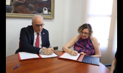 Firma convenio Ayuntamiento y Cruz Roja (julio 2025)