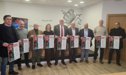 Miembros de la FFCM y de los ayuntamientos organizadores en la presentación del CESAMiembros de la FFCM y de los ayuntamientos organizadores en la presentación del CESA