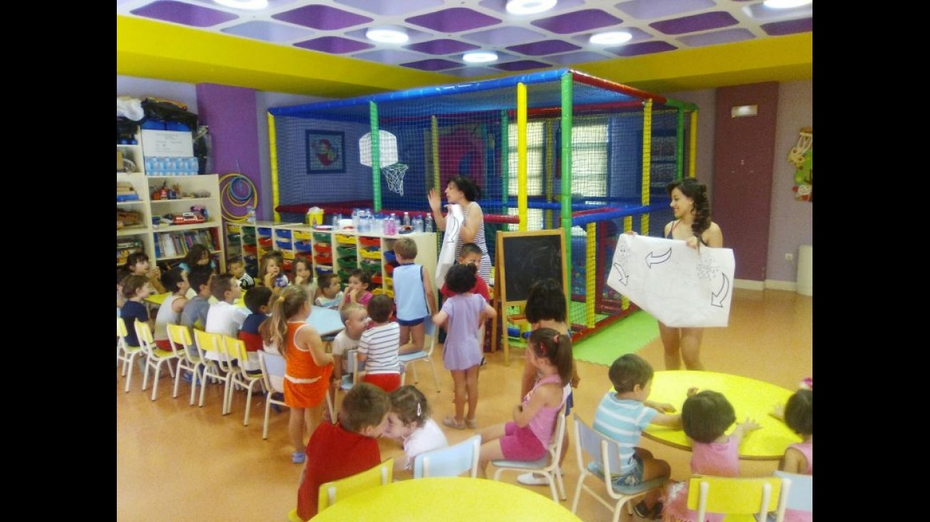 Charla sobre el ciclo del agua en la ludoteca