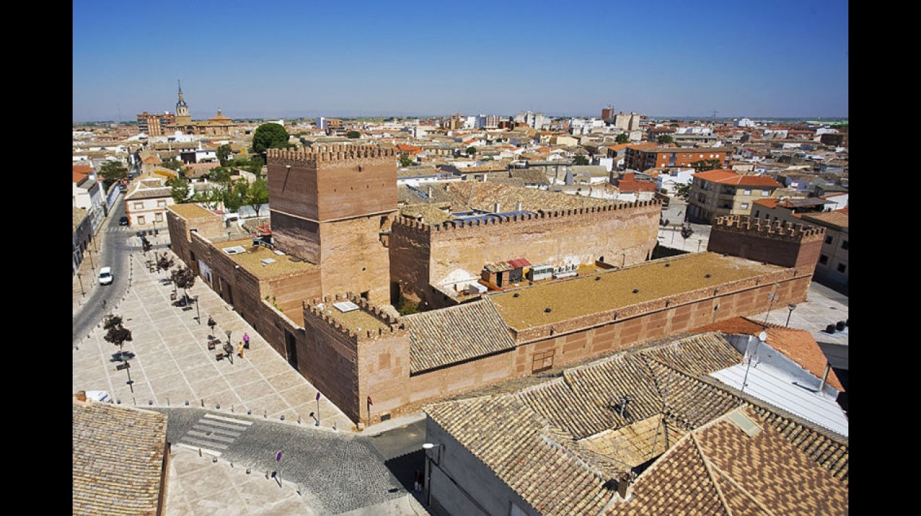 Vista de Castillo Pilas Bonas en Manzanares