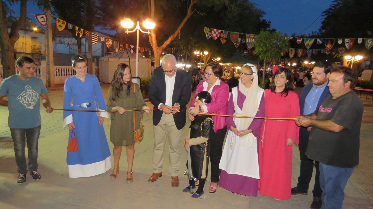 Inauguración del Mercadillo Medieval y Calatravo en las V Jornadas Histórico-Turisticas de Manzanares