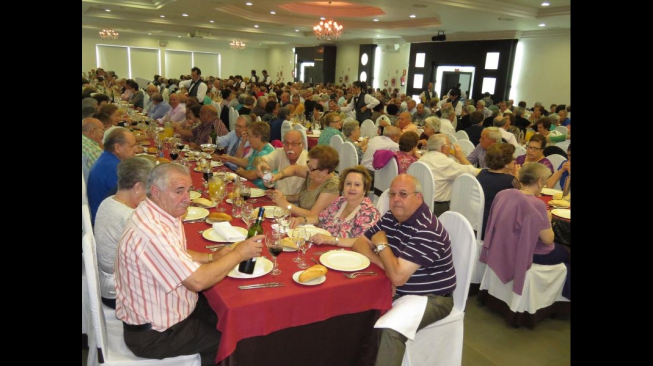 Vista de la comida de convivencia del año 2015