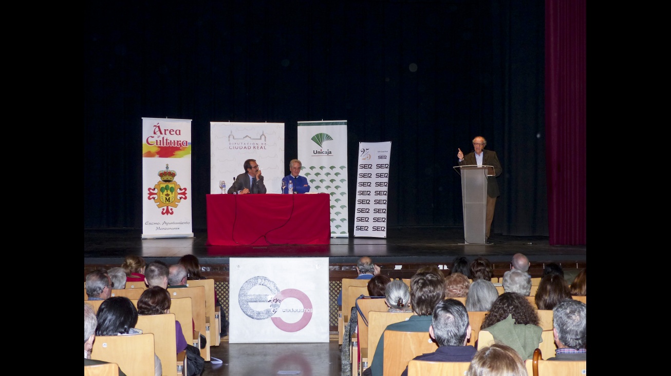 Escuela de ciudadanos con Emilio Ontiveros