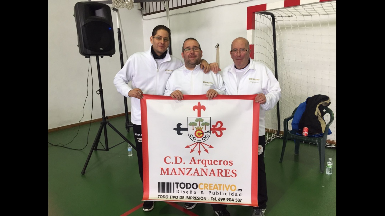 Competidores del club Arqueros de Manzanares en Tomelloso