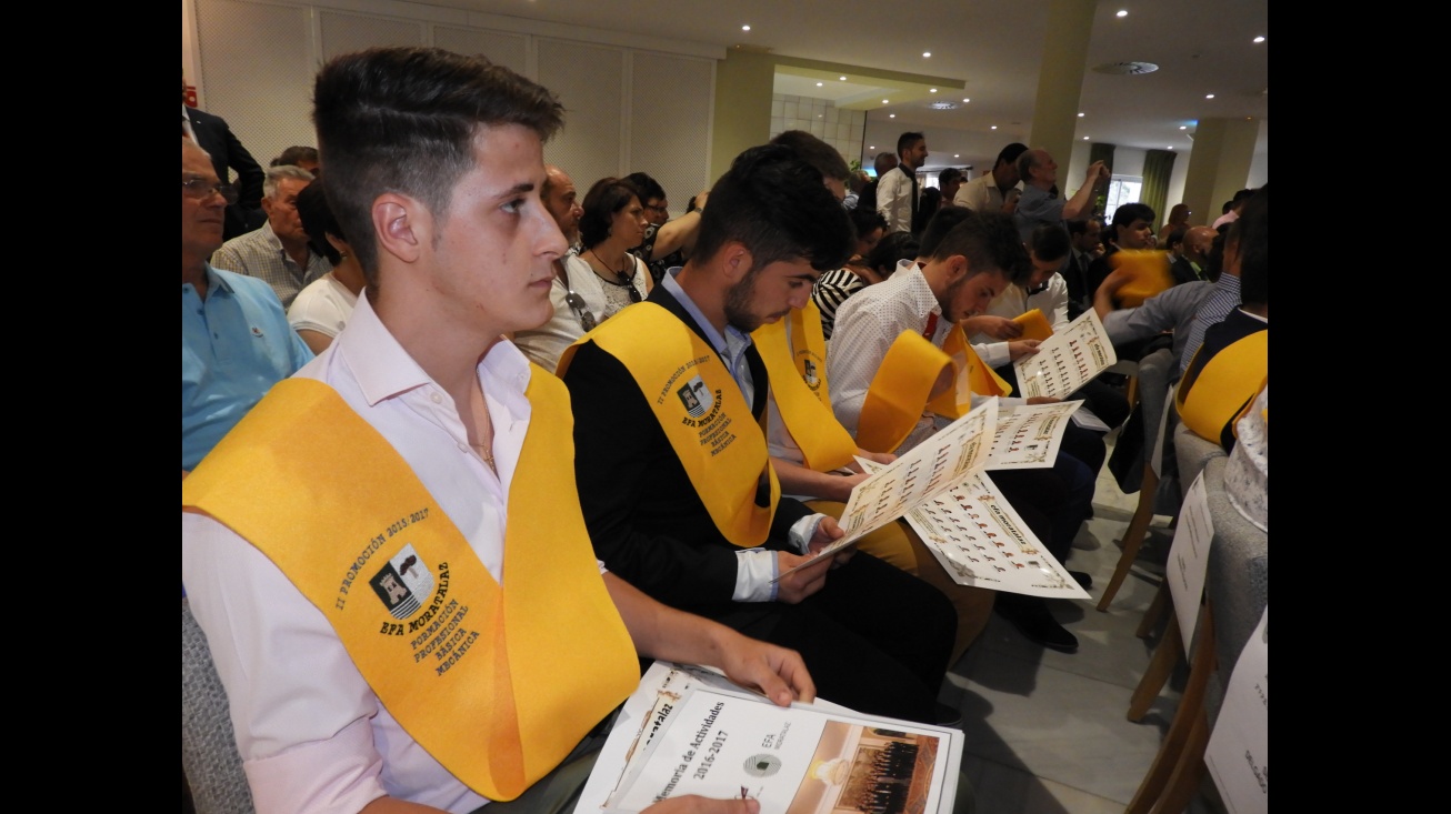 Graduación de alumnos EFA Moratalaz Manzanares