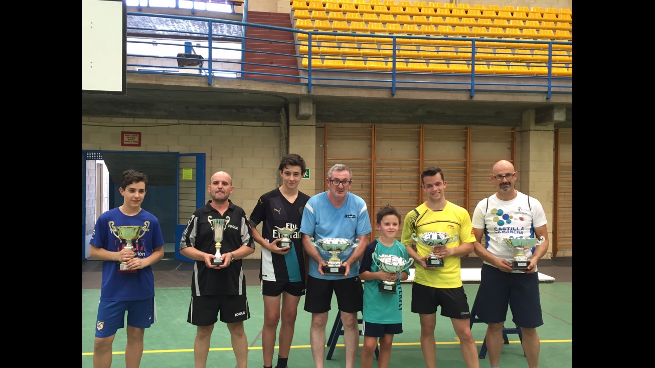 II Torneo Local de Tenis de Mesa "Trofeo Ferias"