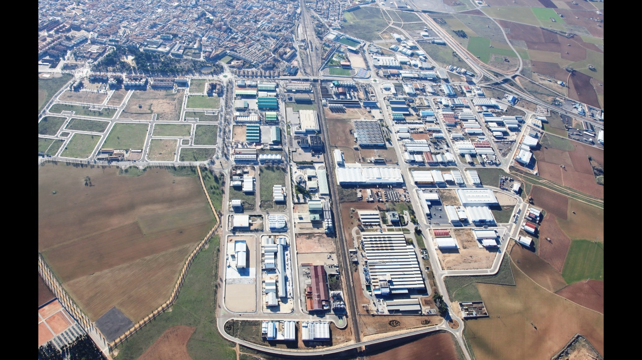 Vista aérea del polígono de Manzanares y de las zonas en las que se ampliará