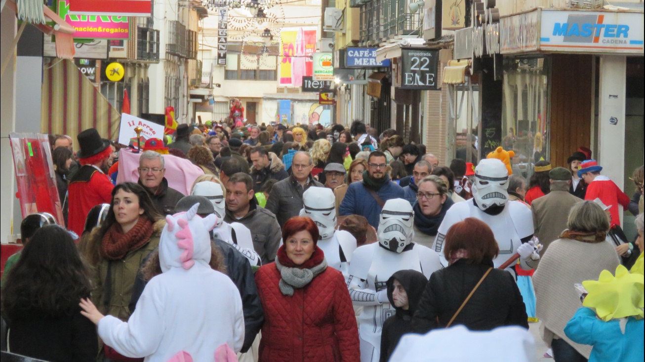 Aspecto de la calle Empedrada en la tarde del sábado de carnaval