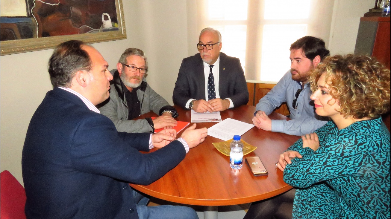 Reunión con los secretarios provinciales de CCOO y UGT