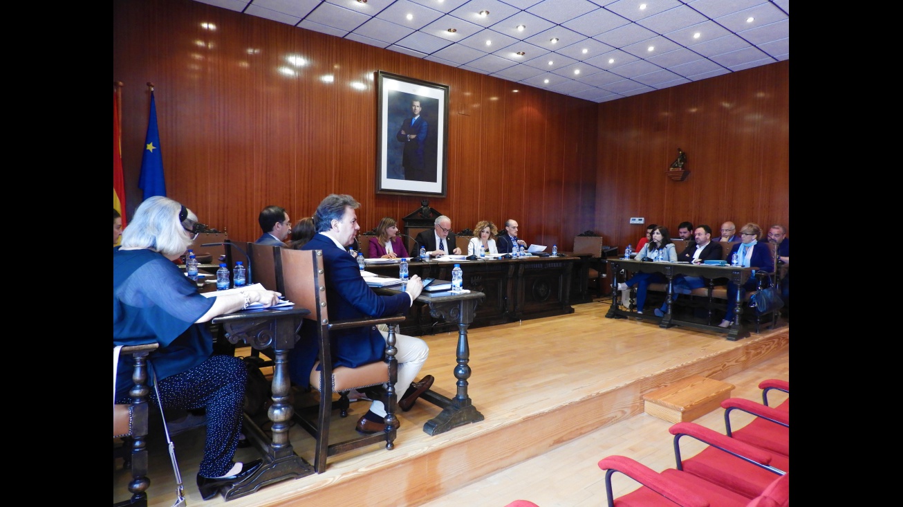 Pleno del Ayuntamiento de Manzanares correspondiente al mes de mayo 2018