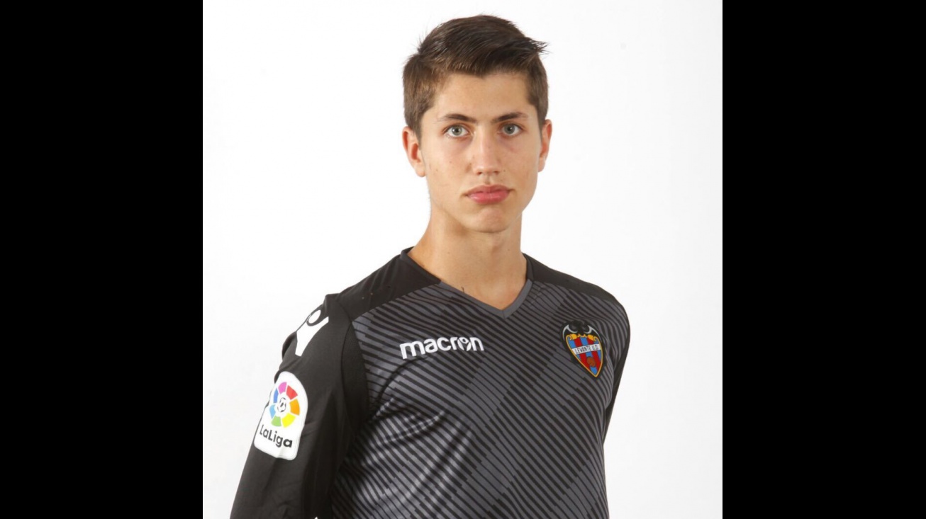 Óscar de la Falla, portero de la Selección Española Sub 19, ficha por el Manzanares FS