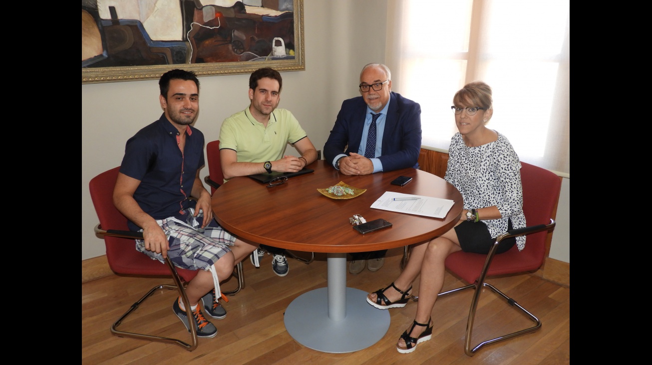 Julián Nieva y Silvia Cebrián reciben a José Antonio Cano y Javier Tomás Cabrero