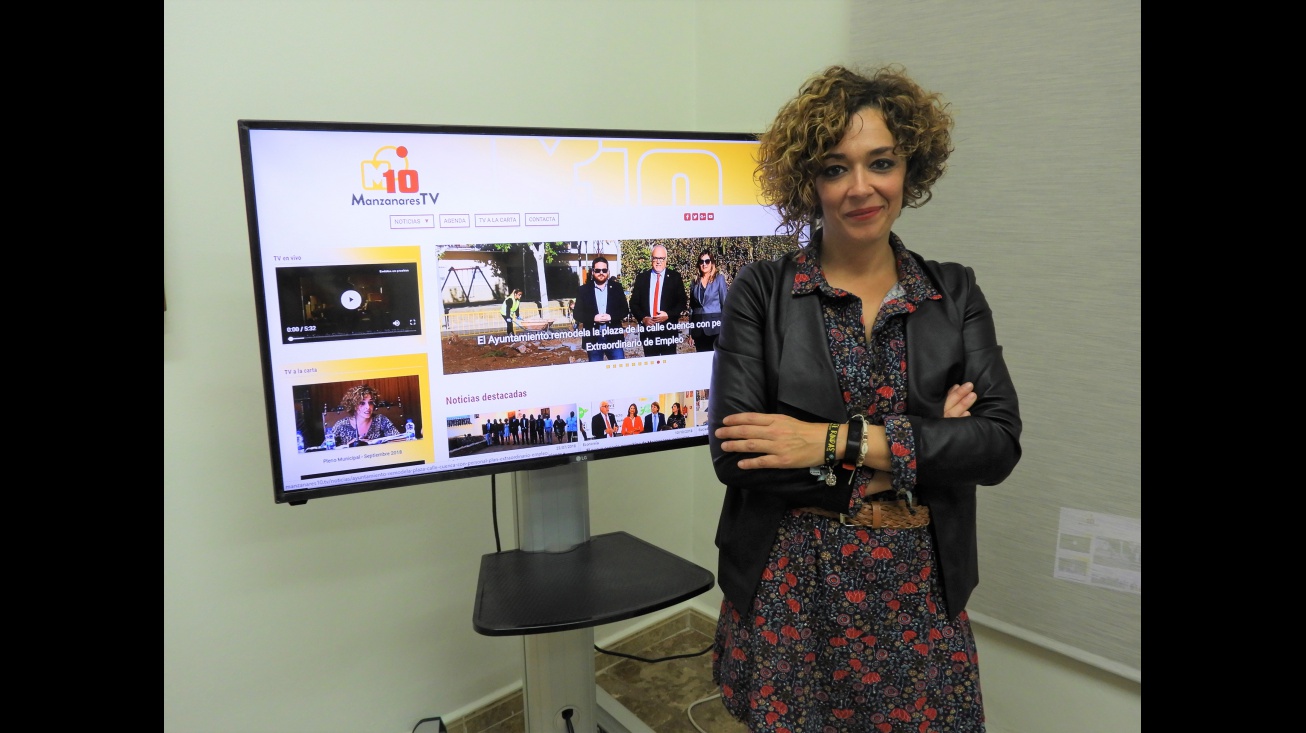 Beatriz Labián presenta el nuevo portal Manzananares10TV