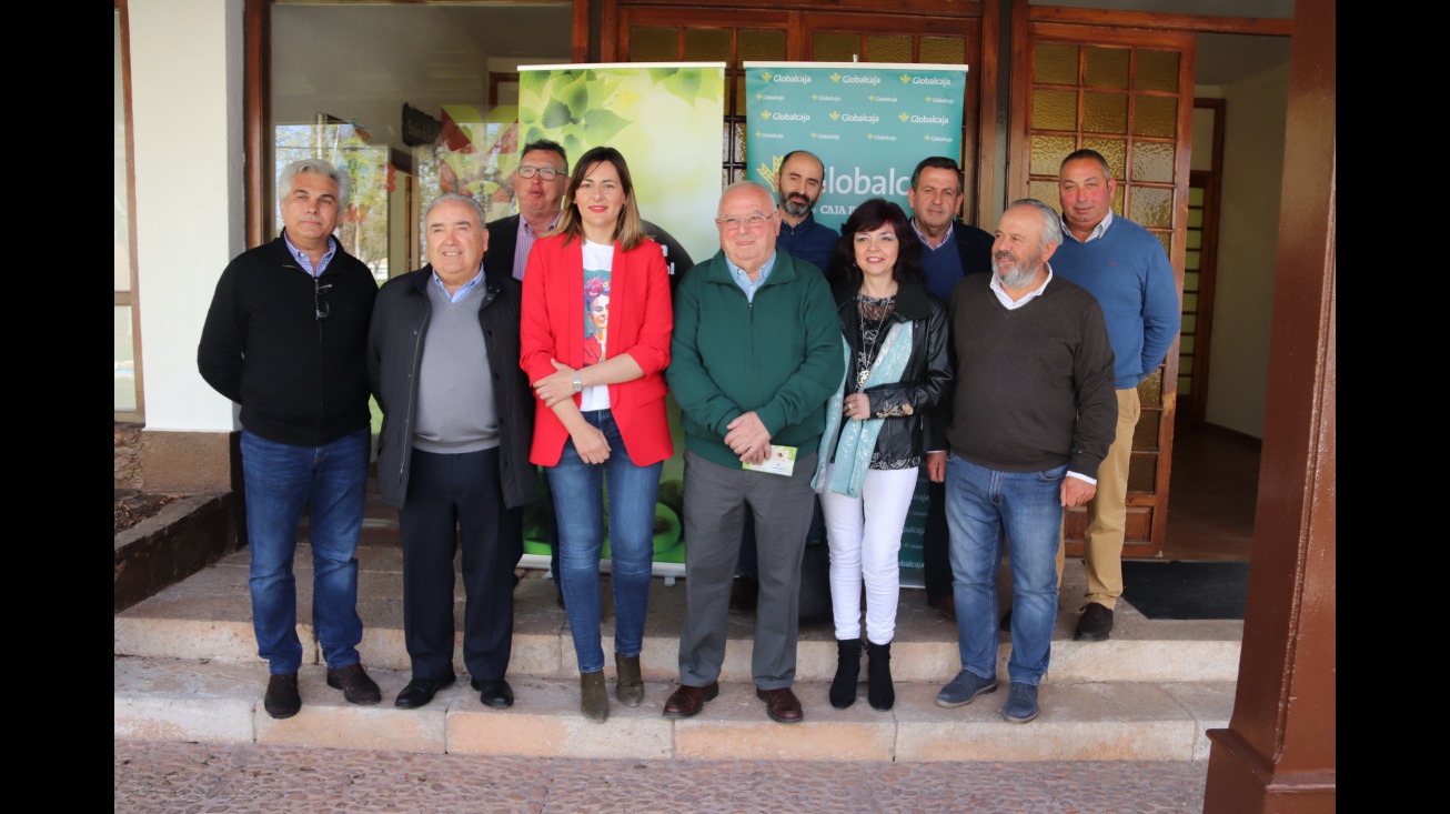 Miembros de la Interprofesional del Melón y Sandía con la concejala de Agricultura de Manzanares