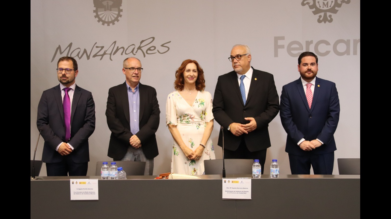 Autoridades en la inauguración de Fercam 2019