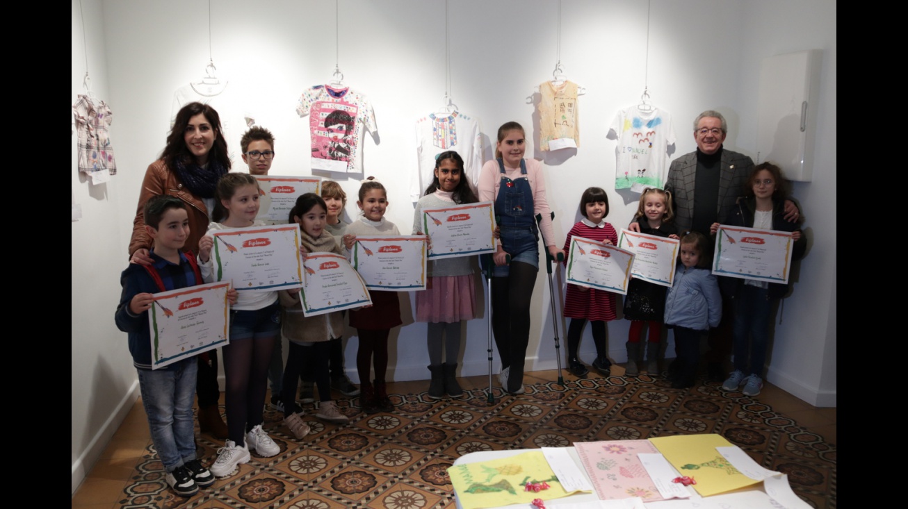Concurso de arte infantil sobre textil 'Manuel Piña