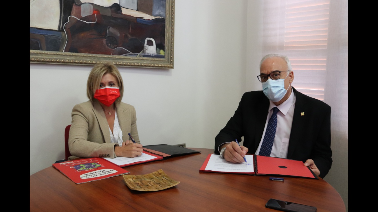 Renovado el convenio entre Cruz Roja Española y el Ayuntamiento para el desarrollo del proyecto Promoción del éxito escolar