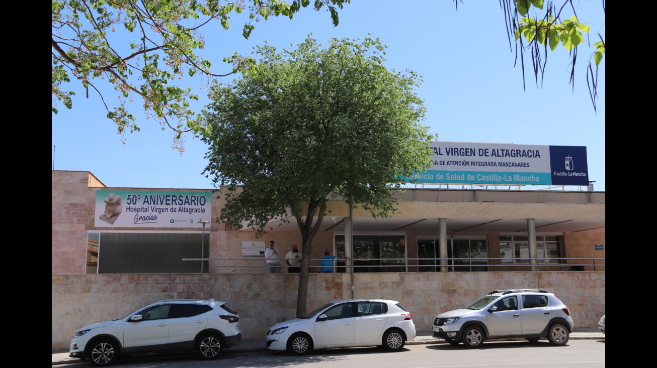 Exterior del hospital de Manzanares