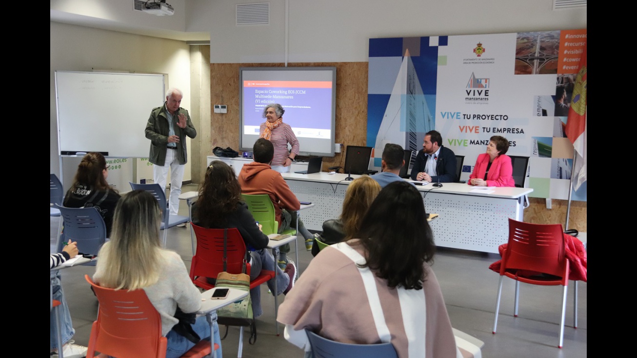 Inauguración del 6º espacio coworking EOI-JCCM en Manzanares