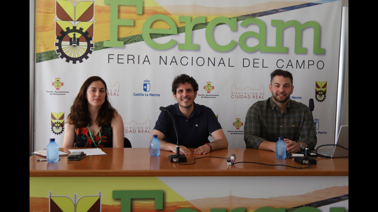 Conferencia 'Apaga el derroche, enciende el ahorro'