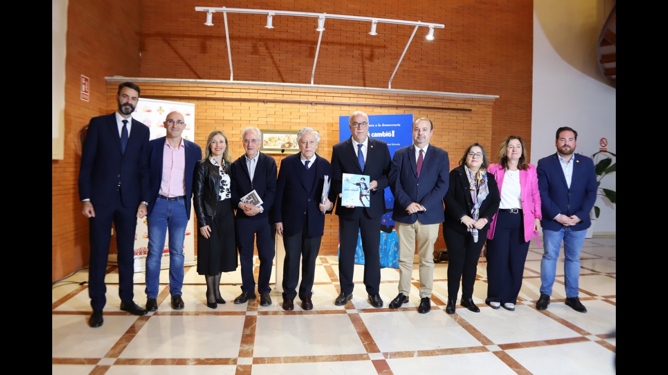 Inauguración Exposición ¡Qué Camb16!