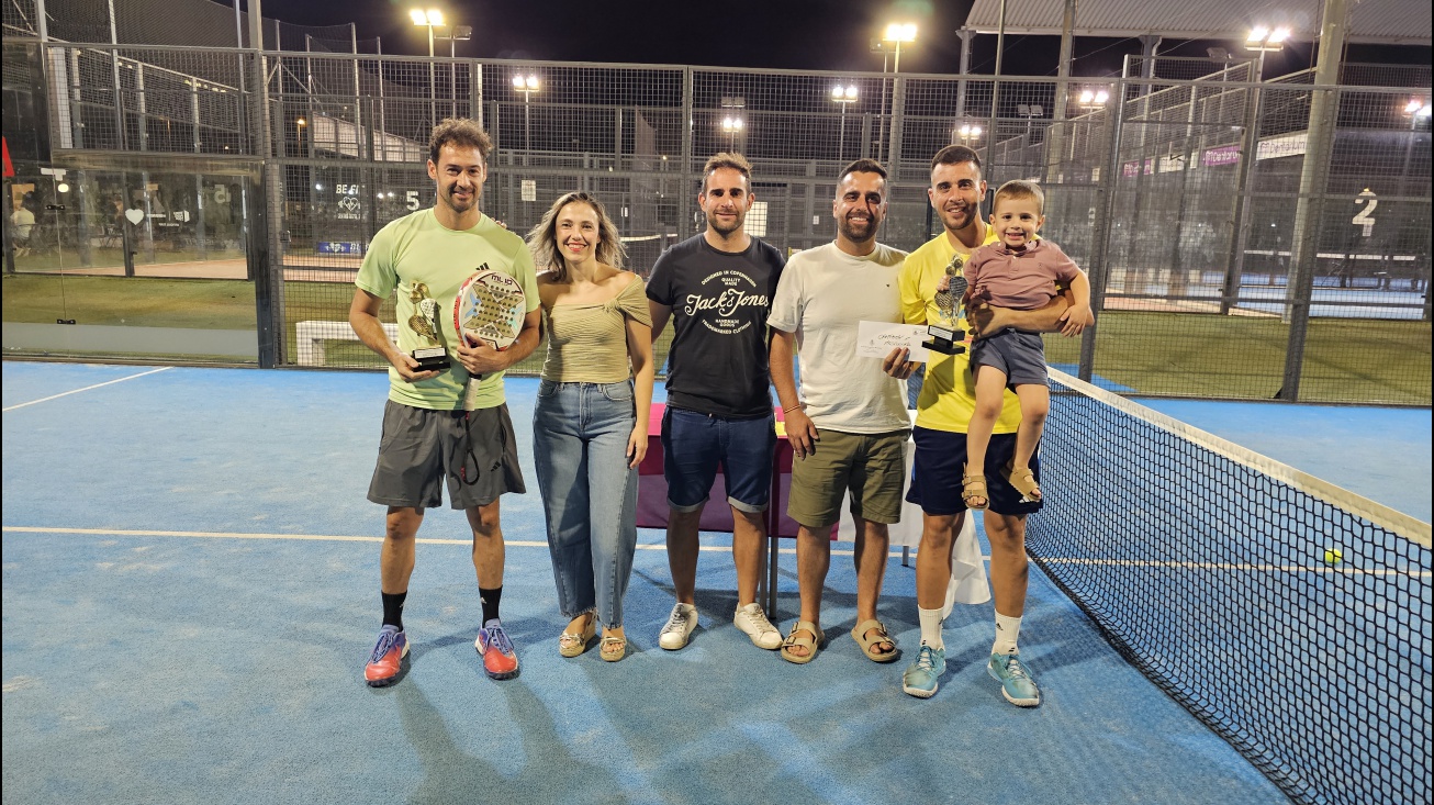Carlos Puche y Luis del Moral ganaron la final masculina de pádel