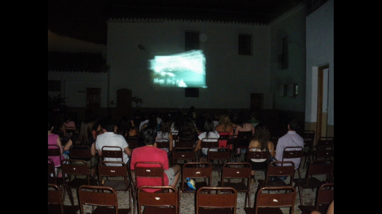 Cine bajo las estrellas