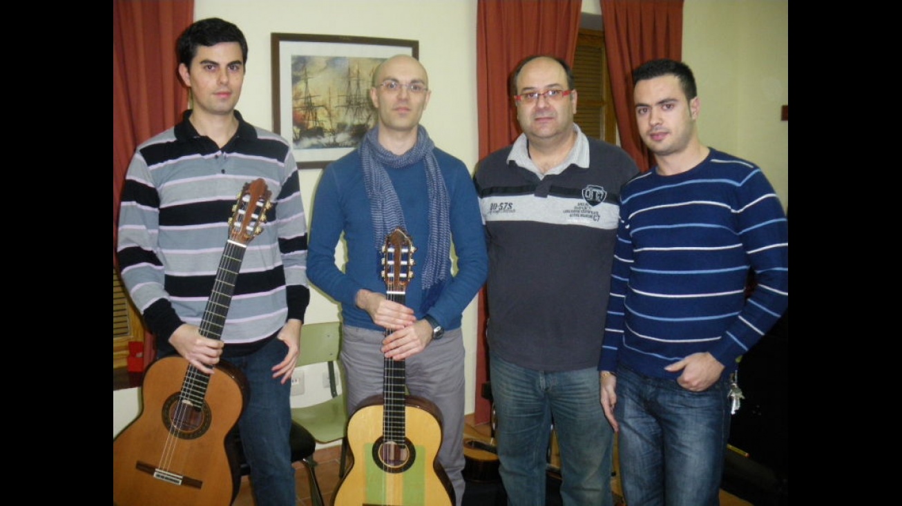 Escuela de Música, Luthiers