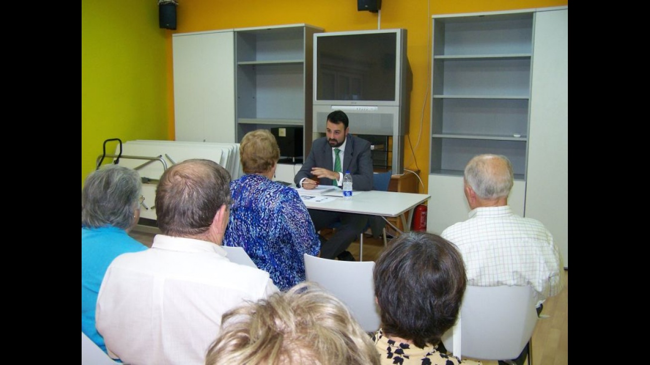 Romero en el Centro de Mayores