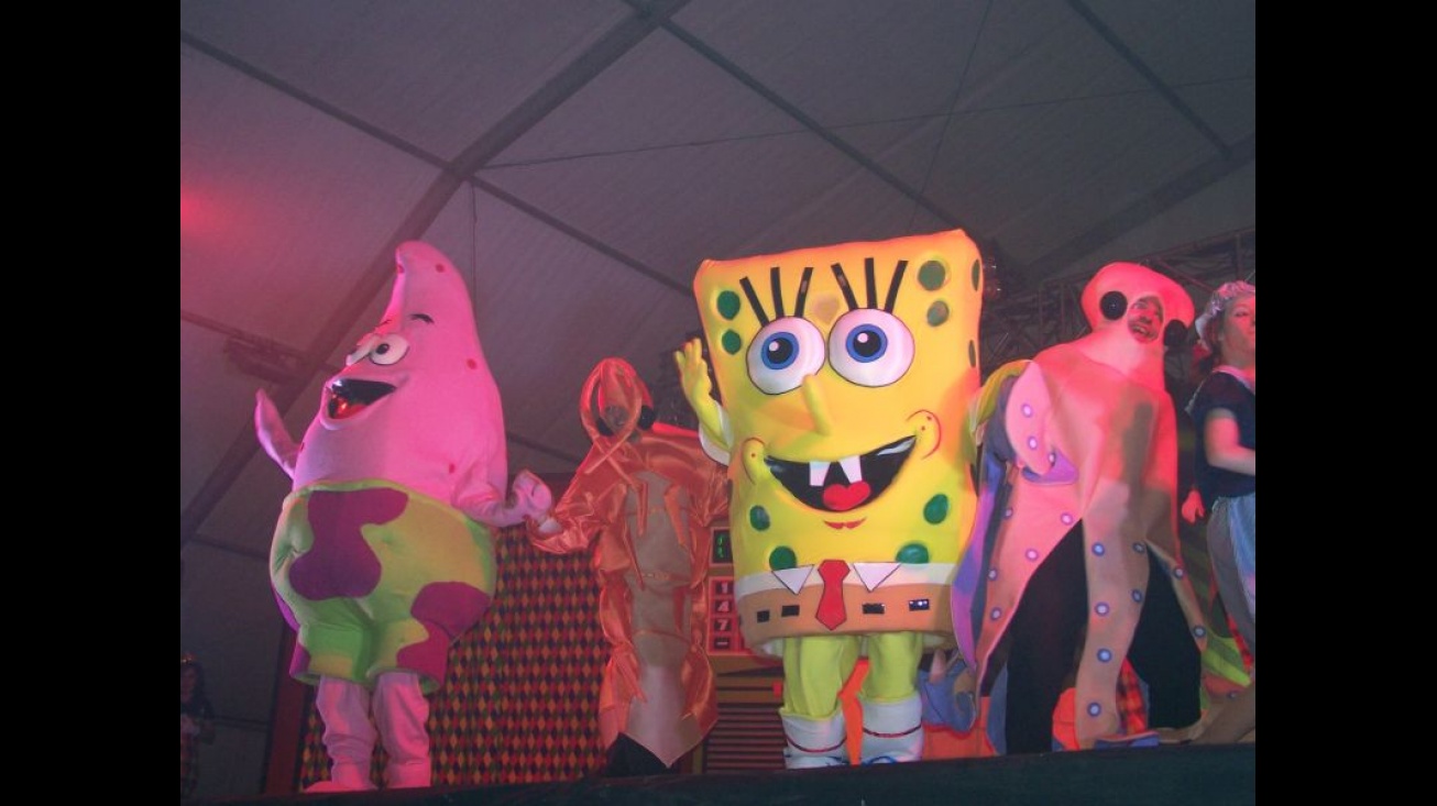 Personajes como Bob Esponja y Patricio hicieron las delicias de los más pequeños