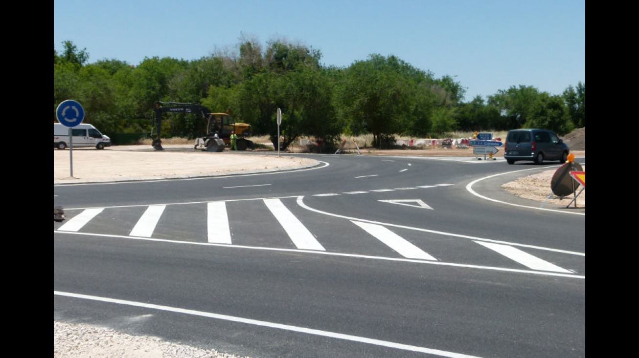 Rotonda Acceso A4 en Manzanares