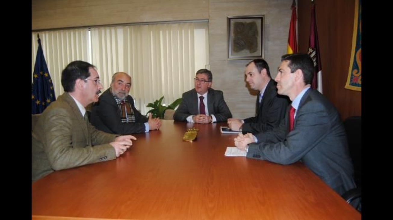 Reunión con Consejero de Educación en Toledo