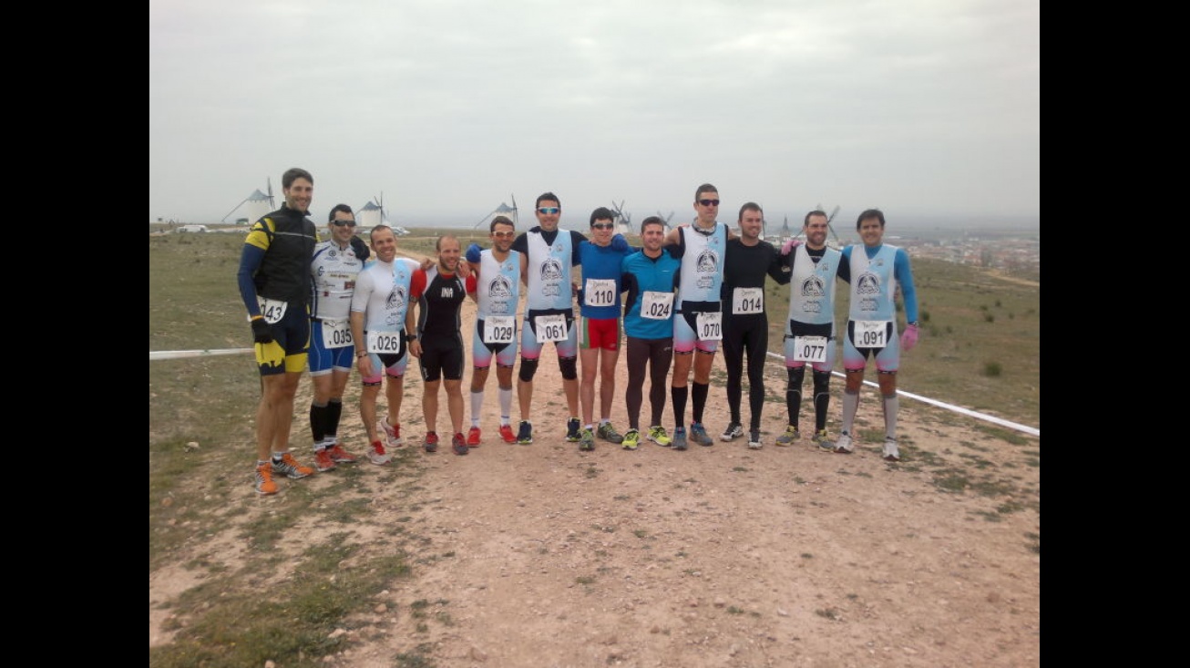 Deportistas del Triatlón Alucinatura