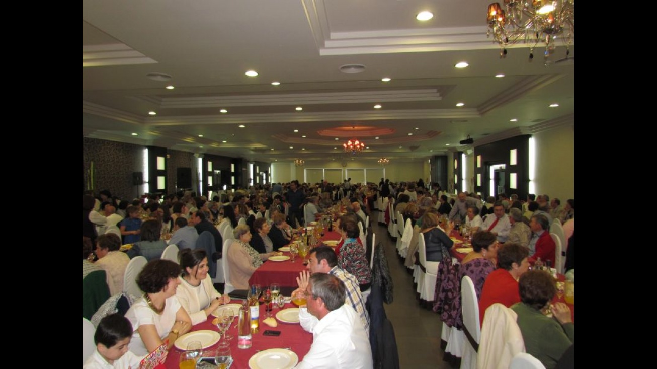 Comida solidaria AECC Manzanares