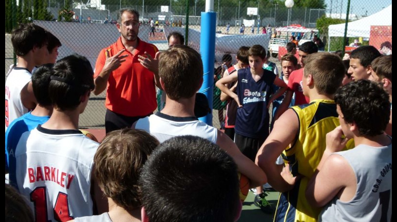 Seleccionador Orenga en clase magistral