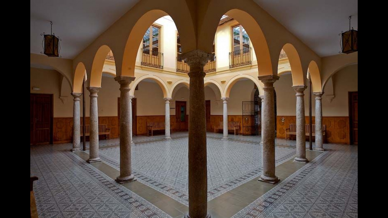 Patio interior escuela de música