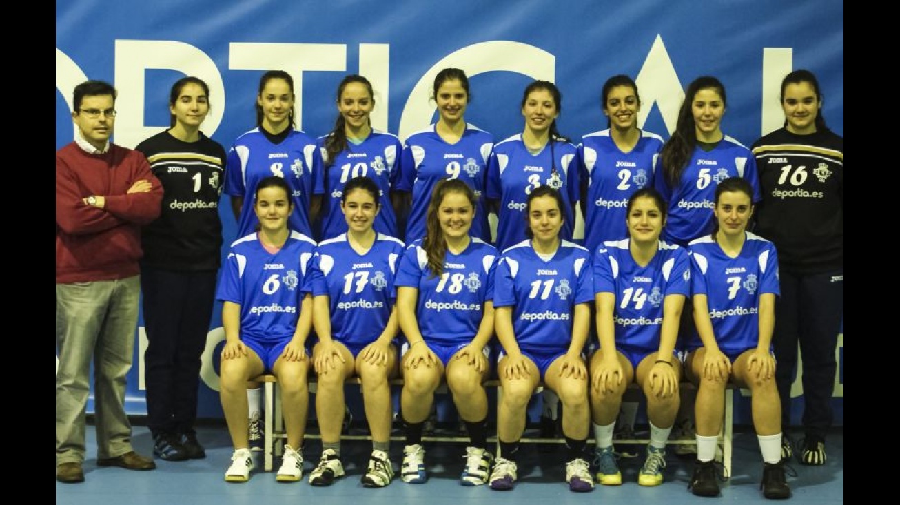 Plantilla juvenil subcampeona en la última temporada, base del nuevo equipo